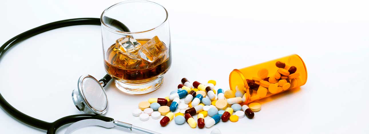 spx-clinica-spx-imagem-misturar-alcool-com-medicamentos