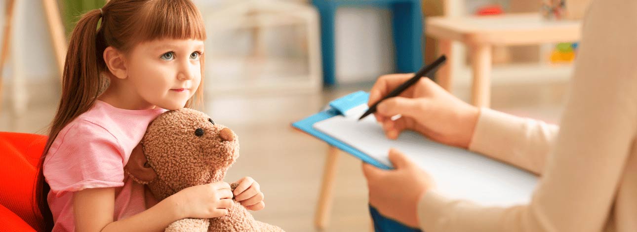 spx-clinica-spx-imagem-medicos-especialistas-sinais-de-ansiedade-infantil