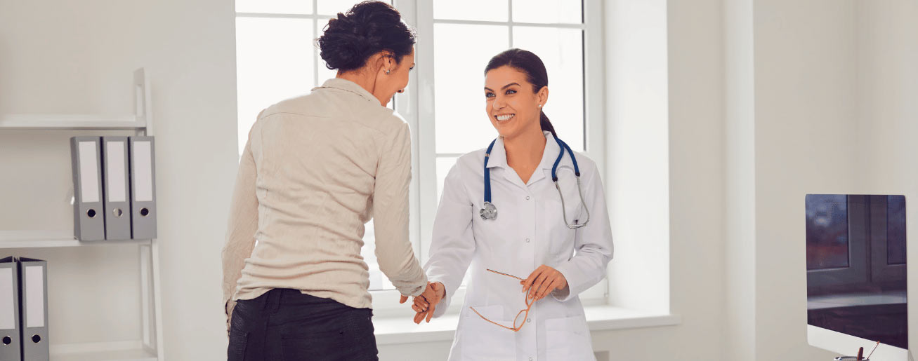 spx-clinica-spx-imagem-importancia-consulta-com-urologista-para-mulher