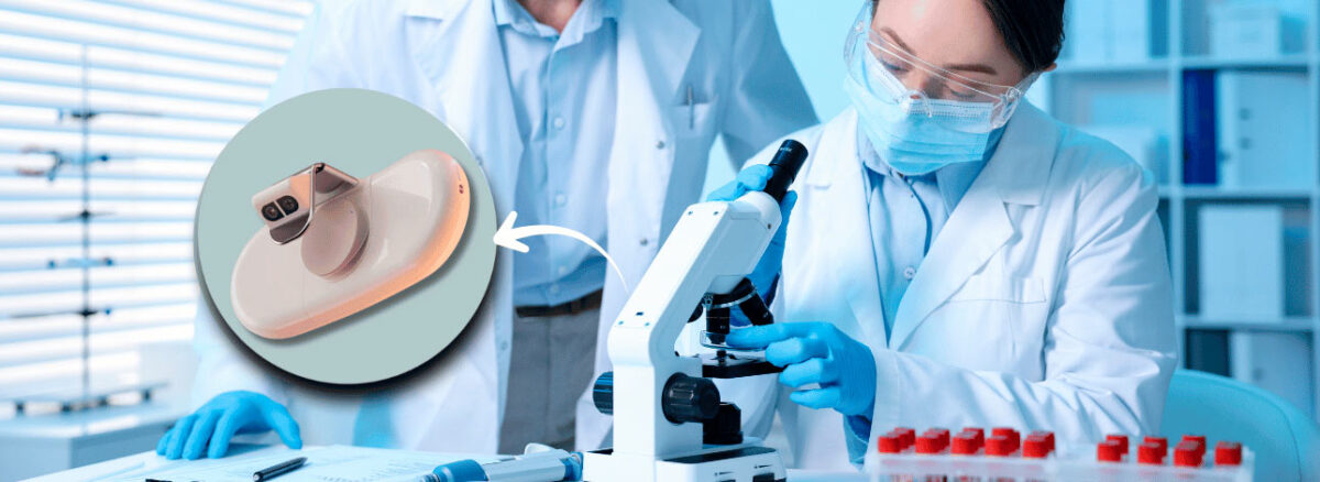 Cientistas em laboratório realizando uma análise. Ao lado, um dispositivo inovador capaz de identificar doenças através das fezes