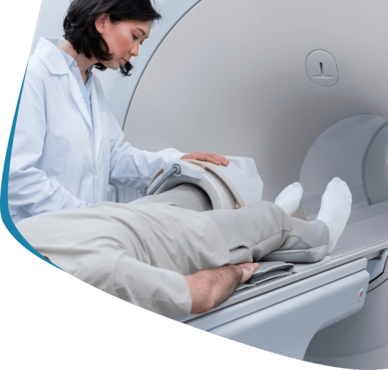banner médica com paciente em máquina de ressonância spx