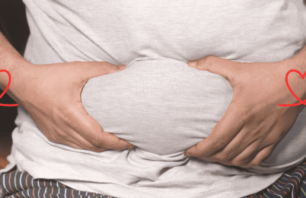 Homem com gordura abdominal