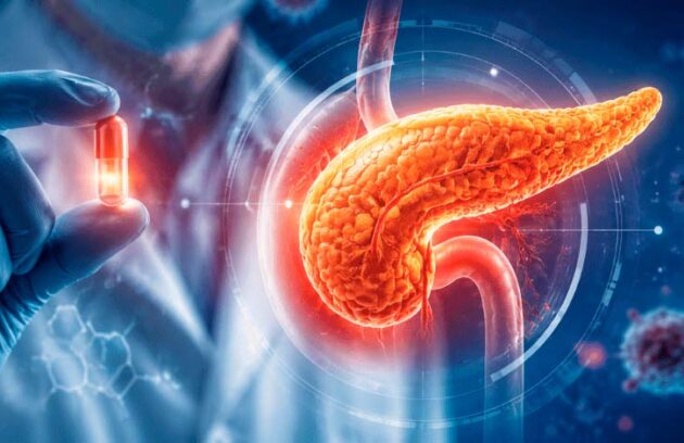 Médico segurando um pílula representando tratamento para o câncer de pâncreas